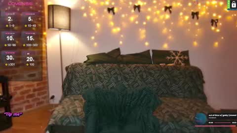 Snapshot of bodylina chatting on 12-21-24, 08:21  Lina  online show from 12-21-24, 08:21