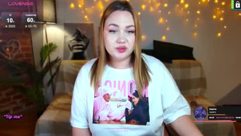 Snapshot of bodylina chatting on 02-14-25, 10:36  Lina  online show from 02-14-25, 10:36