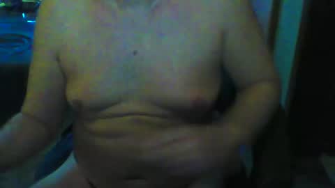 Snapshot of bodyminds82 chatting on 10-19-25, 07:31 Mr String online show from 10-19-25, 07:31