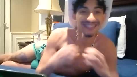 Snapshot of bodyyattiyatti chatting on 01-13-25, 06:38 Sailorartemis online show from 01-13-25, 06:38