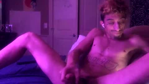 Snapshot of bodyyattiyatti chatting on 10-15-25, 01:22 Sailorartemis online show from 10-15-25, 01:22