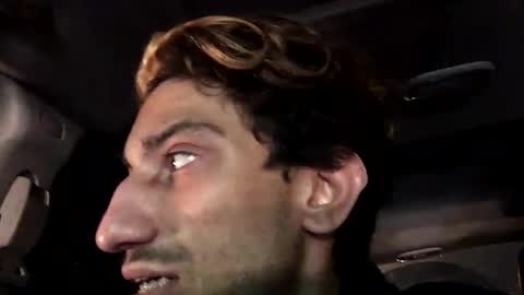 Snapshot of bodyyattiyatti chatting on 11-25-25, 10:43 Sailorartemis online show from 11-25-25, 10:43