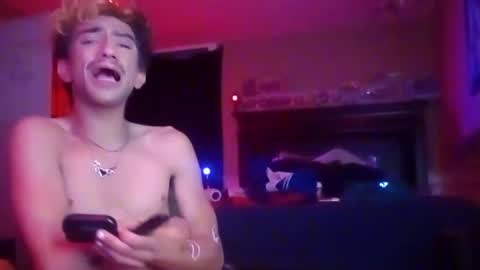 Snapshot of bodyyattiyatti chatting on 11-30-25, 08:07 Sailorartemis online show from 11-30-25, 08:07