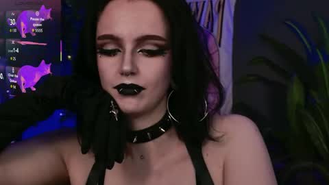 Snapshot of bogemabella chatting on 05-23-26, 10:58 Your Mistress Bella online show from 05-23-26, 10:58