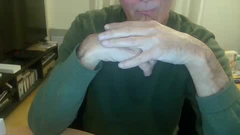 bogus25 online show from 12-18-25, 11:00