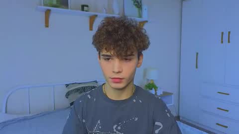 ALEXPVT IS OPEN online show from 11-11-25, 10:37