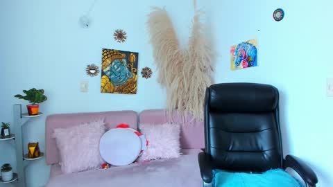  Salma Independent Model online show from 02-07-25, 05:07