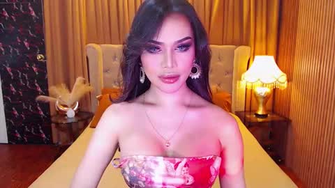 bombshellanita online show from 10-03-25, 06:05