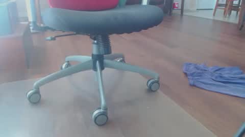 FRECKLES online show from 02-25-26, 02:27