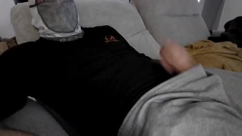 Nono online show from 10-27-25, 01:37