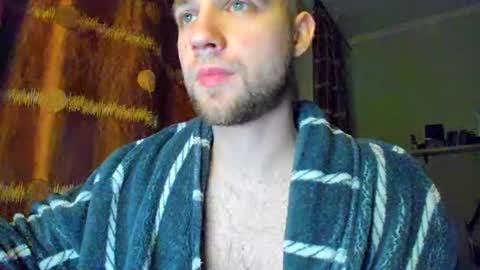 Snapshot of bonirok chatting on 02-25-25, 05:47 Martin online show from 02-25-25, 05:47