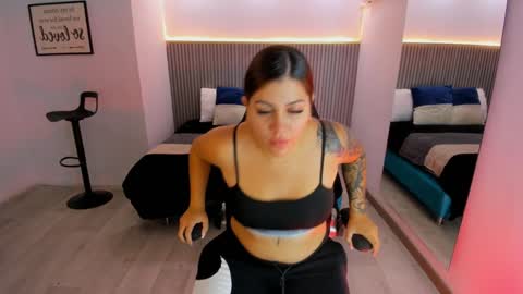 Bonnie  online show from 02-04-25, 11:05