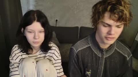 Jessy  Mark online show from 03-25-26, 05:13