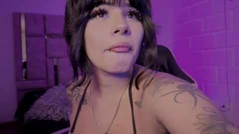 Bonnie Anderson  online show from 06-24-26, 09:03