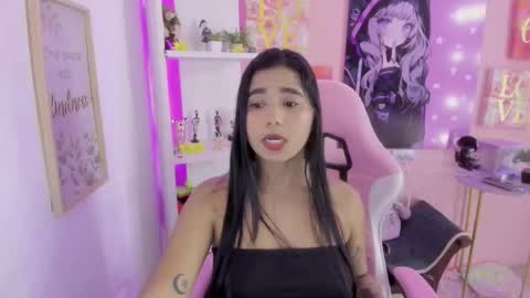 Bonnie online show from 12-23-25, 12:08