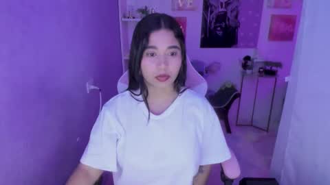 Snapshot of bonnie_benet chatting on 02-25-26, 04:44 Bonnie online show from 02-25-26, 04:44