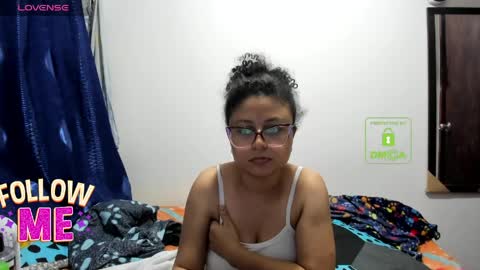 bonnie lam  hello welcome to my room I hope you have fun and you can reach your maximum pleasure here with me online show from 05-17-26, 05:49