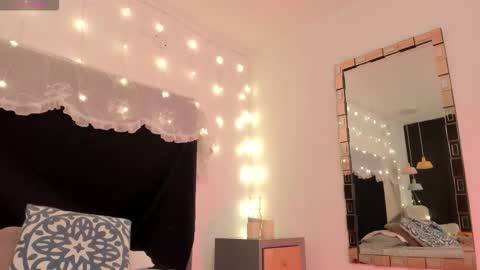   online show from 10-30-25, 01:29