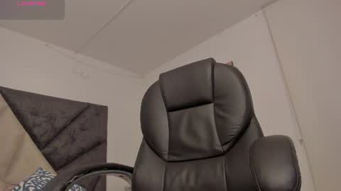   online show from 07-24-26, 11:47