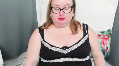 Bonnie online show from 12-17-24, 10:12