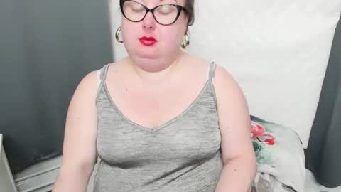 Bonnie online show from 01-06-25, 05:52