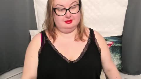 Bonnie online show from 01-21-25, 08:08