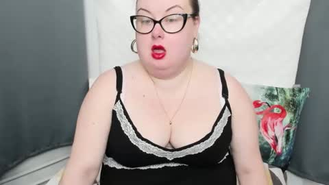 Bonnie online show from 02-25-25, 05:52