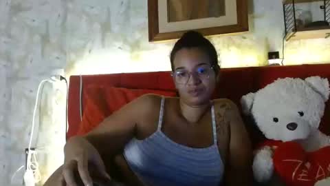 Queen Bon Vivantt online show from 01-14-25, 02:53