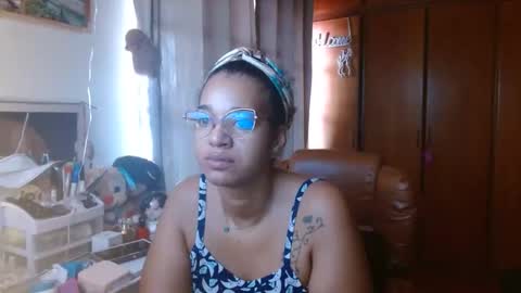 Queen Bon Vivantt online show from 01-22-25, 02:46