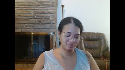 Queen Bon Vivantt online show from 09-19-25, 12:50