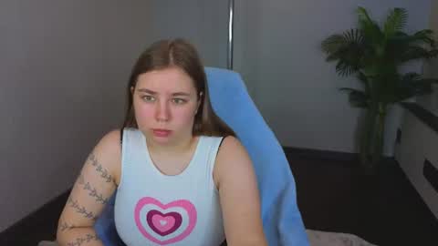Emily online show from 07-30-26, 11:42