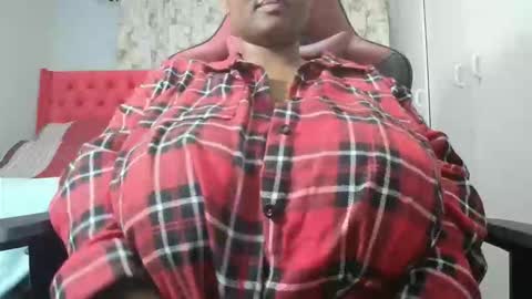 Snapshot of boobygoddessxxx chatting on 09-13-25, 02:06 boobygoddessxxx online show from 09-13-25, 02:06