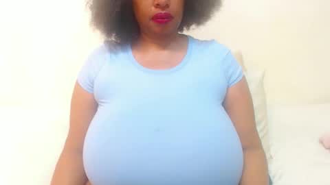 boobyqueen online show from 04-11-26, 06:45