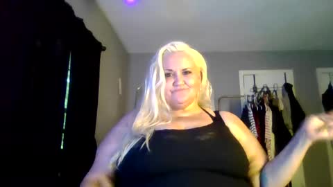 Snapshot of bookish_baddie chatting on 06-14-26, 07:38 Ashlie Haines online show from 06-14-26, 07:38