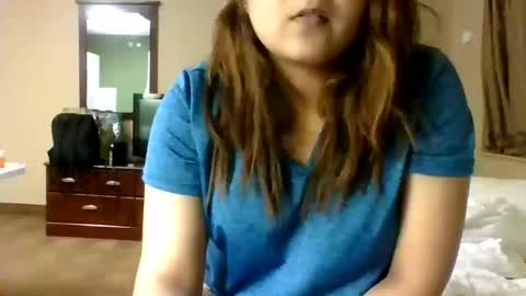 Snapshot of bookishdivya chatting on 10-16-25, 07:31 Divya online show from 10-16-25, 07:31