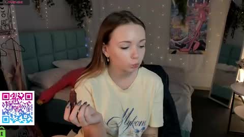 Milena online show from 07-21-26, 02:58