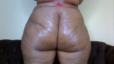 Snapshot of bootieshakess chatting on 01-07-25, 11:24 bootieshakess online show from 01-07-25, 11:24