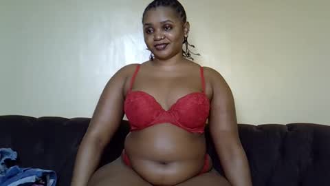 Snapshot of bootieshakess chatting on 10-30-25, 10:16 bootieshakess online show from 10-30-25, 10:16