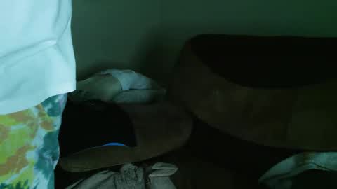 Snapshot of bootlegsolutions chatting on 04-01-26, 09:10 bootlegsolutions online show from 04-01-26, 09:10