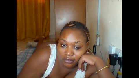 Snapshot of booty_panther chatting on 01-28-25, 05:54 sandrah online show from 01-28-25, 05:54