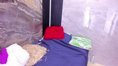   online show from 09-13-25, 07:08