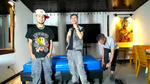 boranget online show from 06-09-26, 11:33