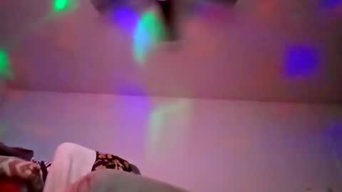 boredaf6678 online show from 04-11-26, 10:47