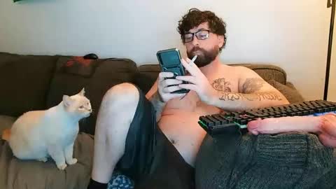 boredandirish21 online show from 10-01-25, 08:15