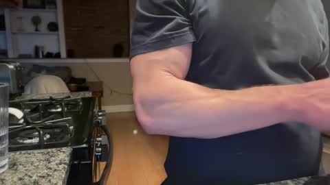 boredstud993102 online show from 03-05-26, 05:03