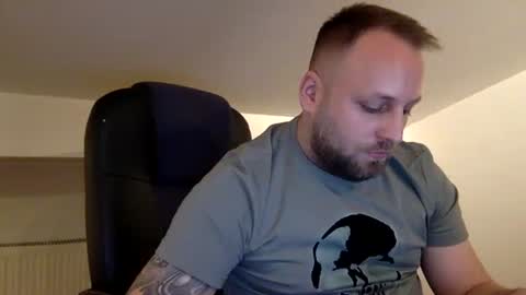 hugo online show from 04-15-26, 07:58