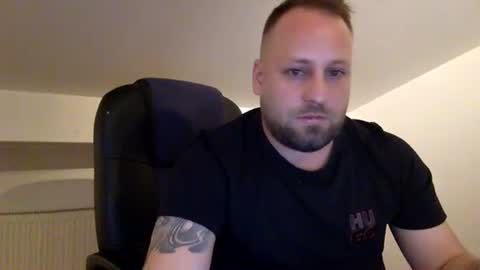 hugo online show from 06-13-26, 02:53