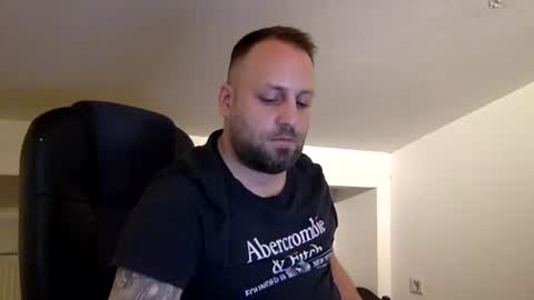 hugo online show from 07-01-26, 05:45