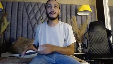 Boss online show from 10-06-25, 03:04