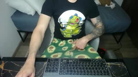 Snapshot of bossking019 chatting on 12-02-24, 03:47 bossking019 online show from 12-02-24, 03:47